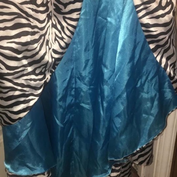 Prom Dres Size 10 - Picture 3 of 8